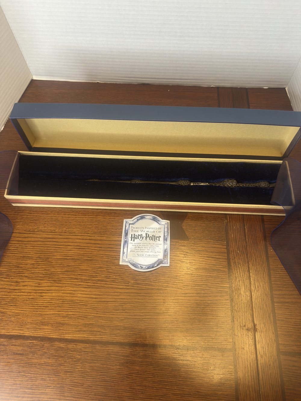 Harry Potter Elder Wand Replica in Dark Brown - Picture 4 of 6